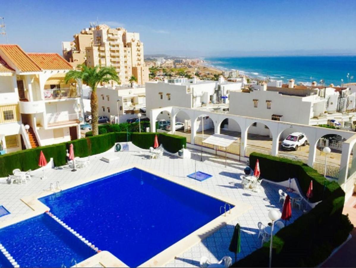 Apartment With Pool, Sea Views & Balcony Less Than 10Min Walk To La Mata Beach! Torrevieja Extérieur photo